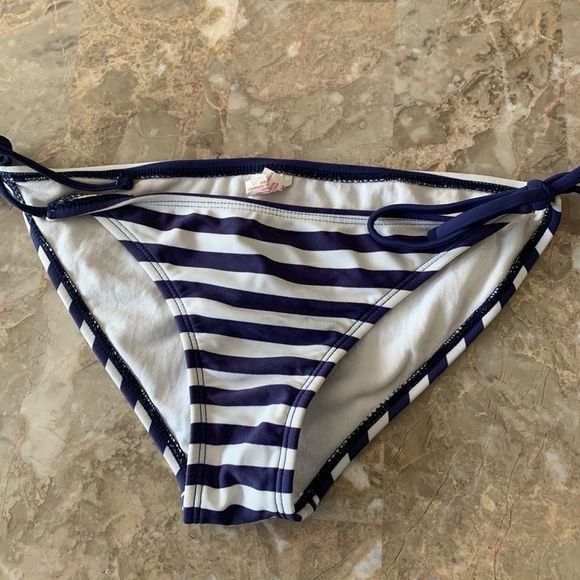 Xhilaration blue/white stripes swim bikini bottom, size Medium - Picture 1 of 5